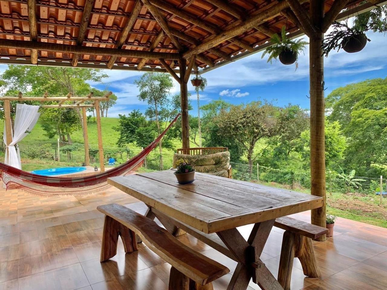 Chale Com Jacuzzi Vista Do Lago Alexania المظهر الخارجي الصورة